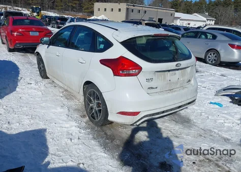 2015 Ford Focus Se z USA, uszkodzony, nr VIN 1FADP3K25FL338049